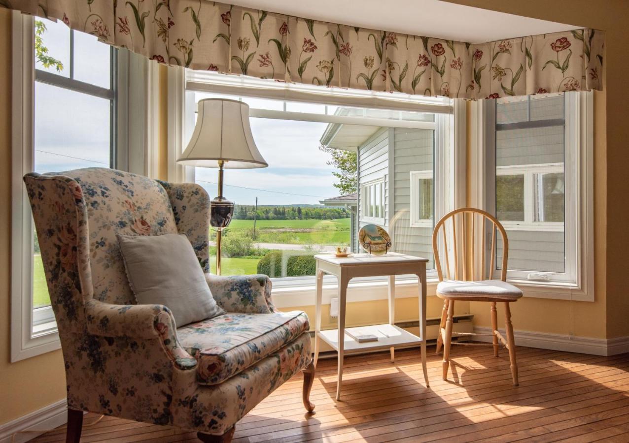 Bed and Breakfast Chez Nous à Cornwall Extérieur photo